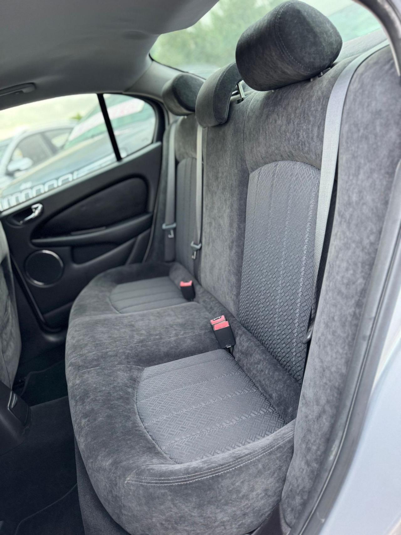 Jaguar X-Type 2.0D cat Executive EU3