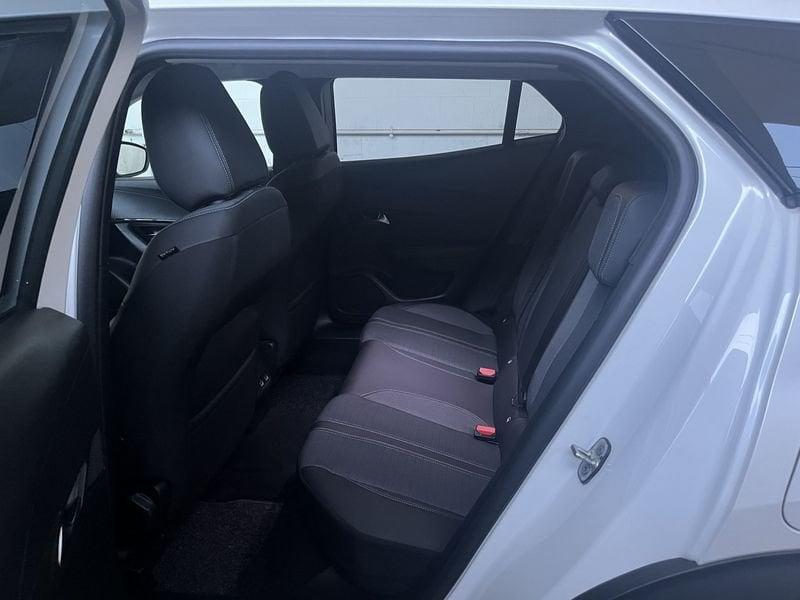 Peugeot 2008 2008 1.5 bluehdi Allure Pack s&s 130cv eat8 TUA DA 209,00 EURO AL MESE