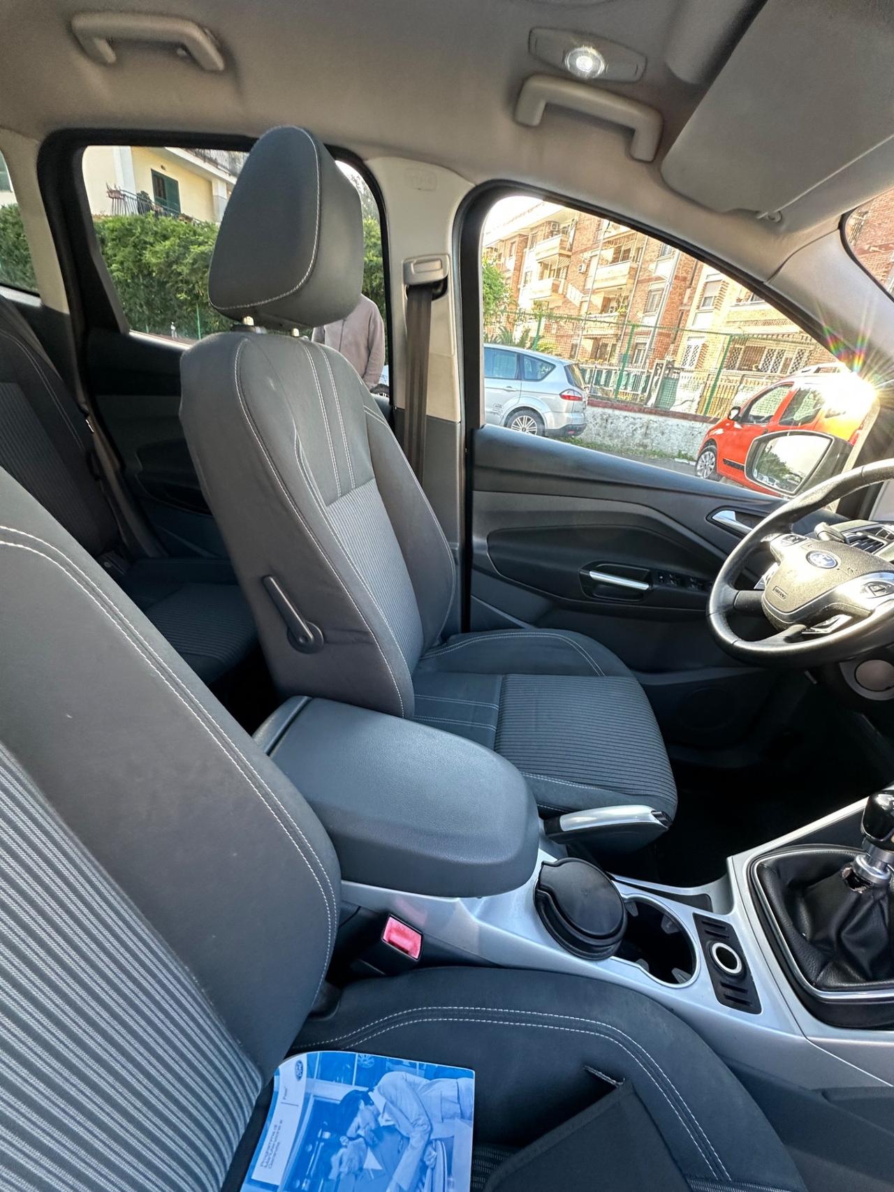 Ford C-Max 1.6 TDCi 115CV Titanium