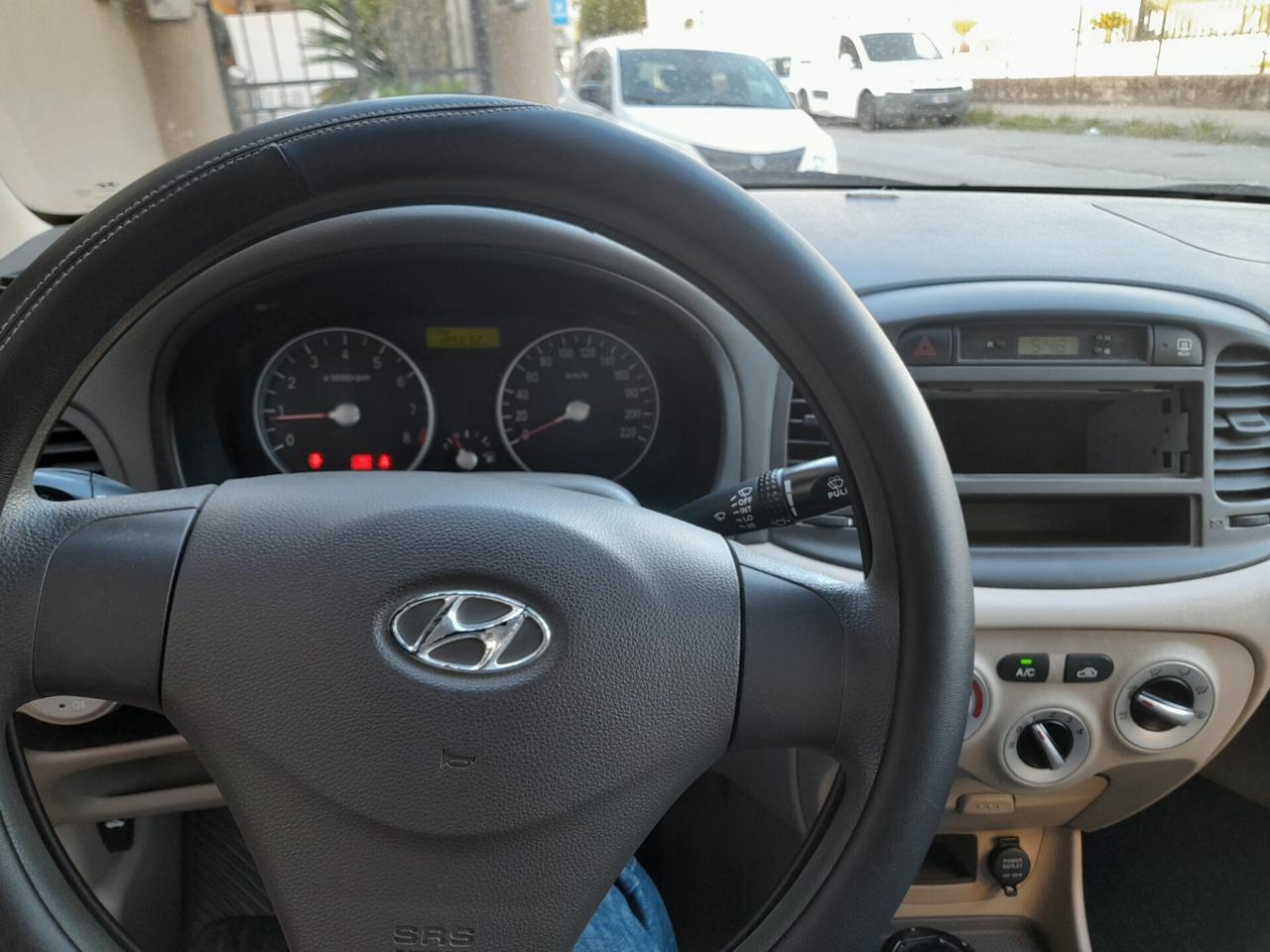Hyundai Accent 1.4 4p. Style