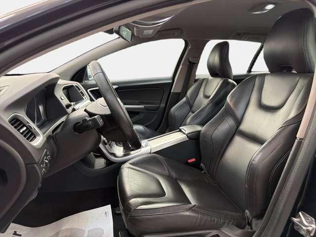Volvo V60 D2 Geartronic Volvo OCEAN RACE