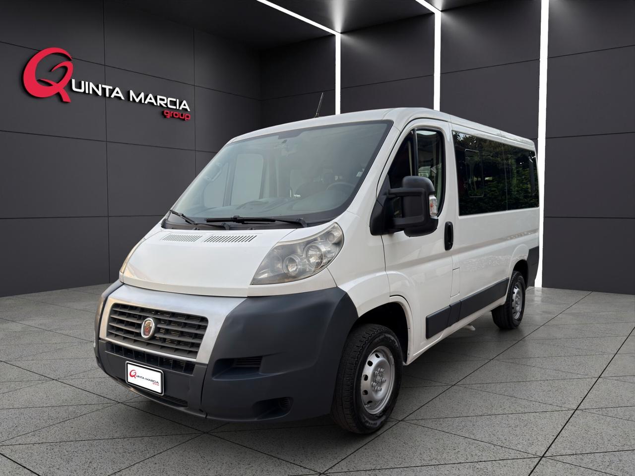 Fiat Ducato 2.3 MJT 130CV Furgone Vetrato 9 Posti