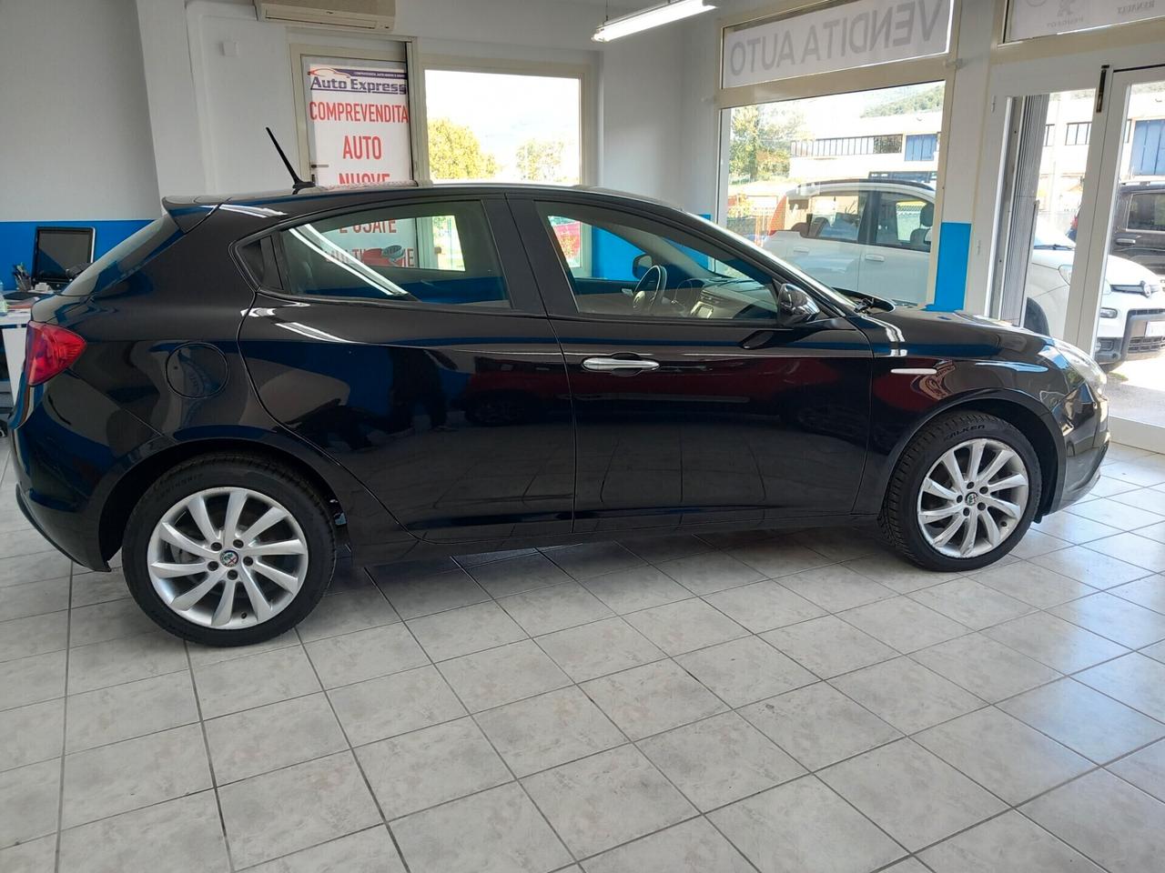 Alfa Romeo Giulietta 1.6 JTDm 120 CV anno 2019 134 mila km