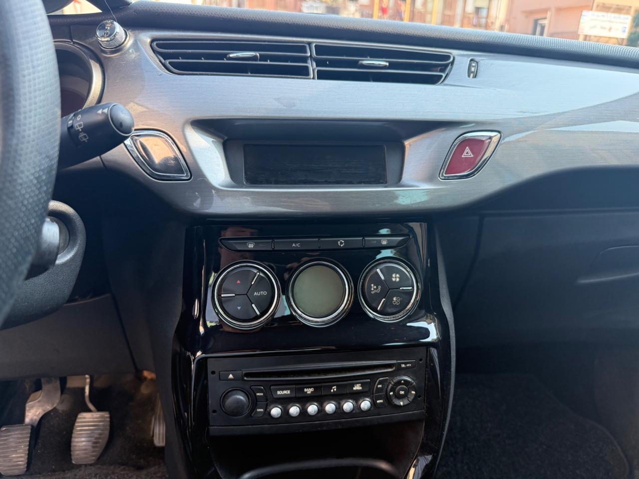 Citroen C3 Pluriel 1.4 HDi 70CV airdream Exclusive