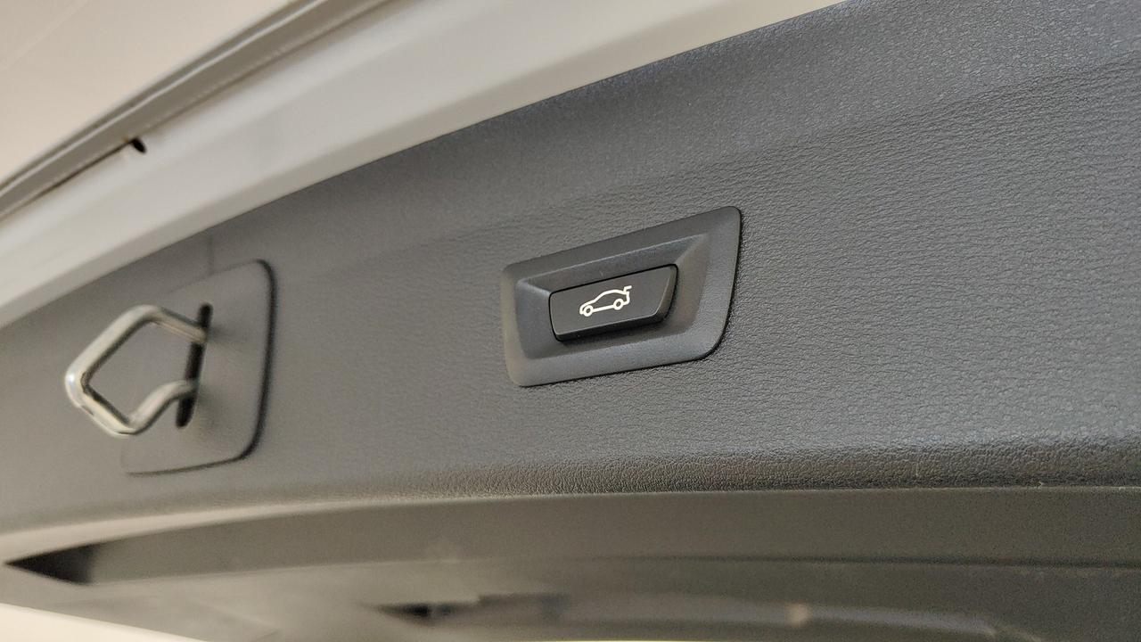 BMW X1 F48 2019 - X1 xdrive18d xLine auto