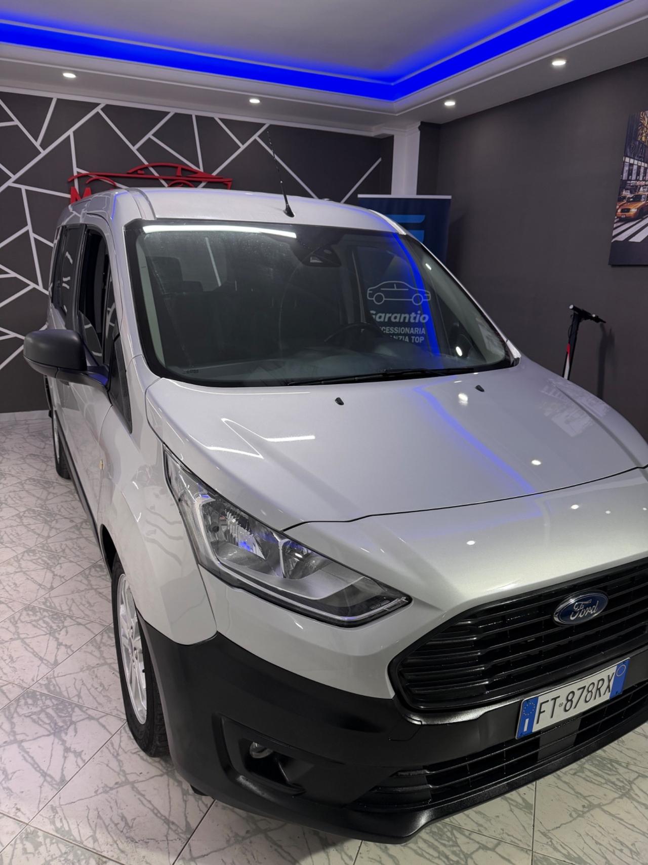 Ford Tourneo Connect 1.5 TDCi 120 CV Titanium