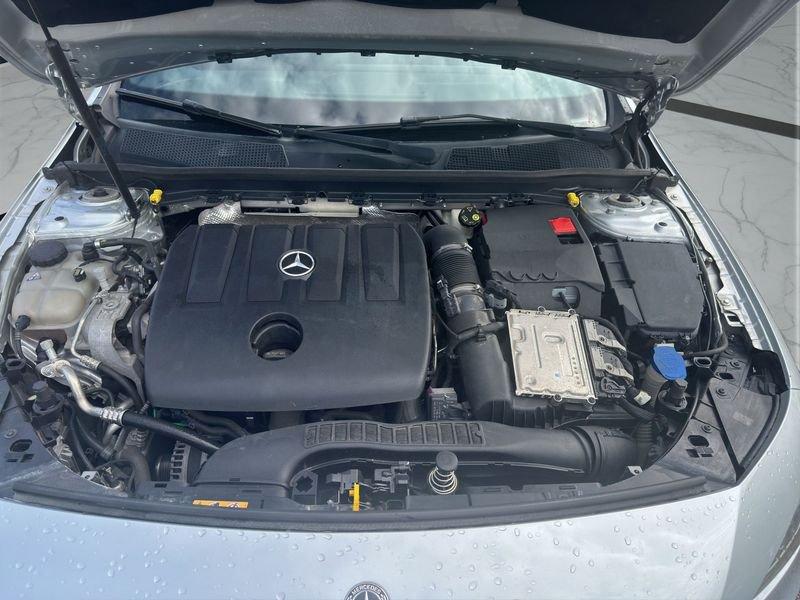 Mercedes-Benz Classe A A 180 d Sport auto