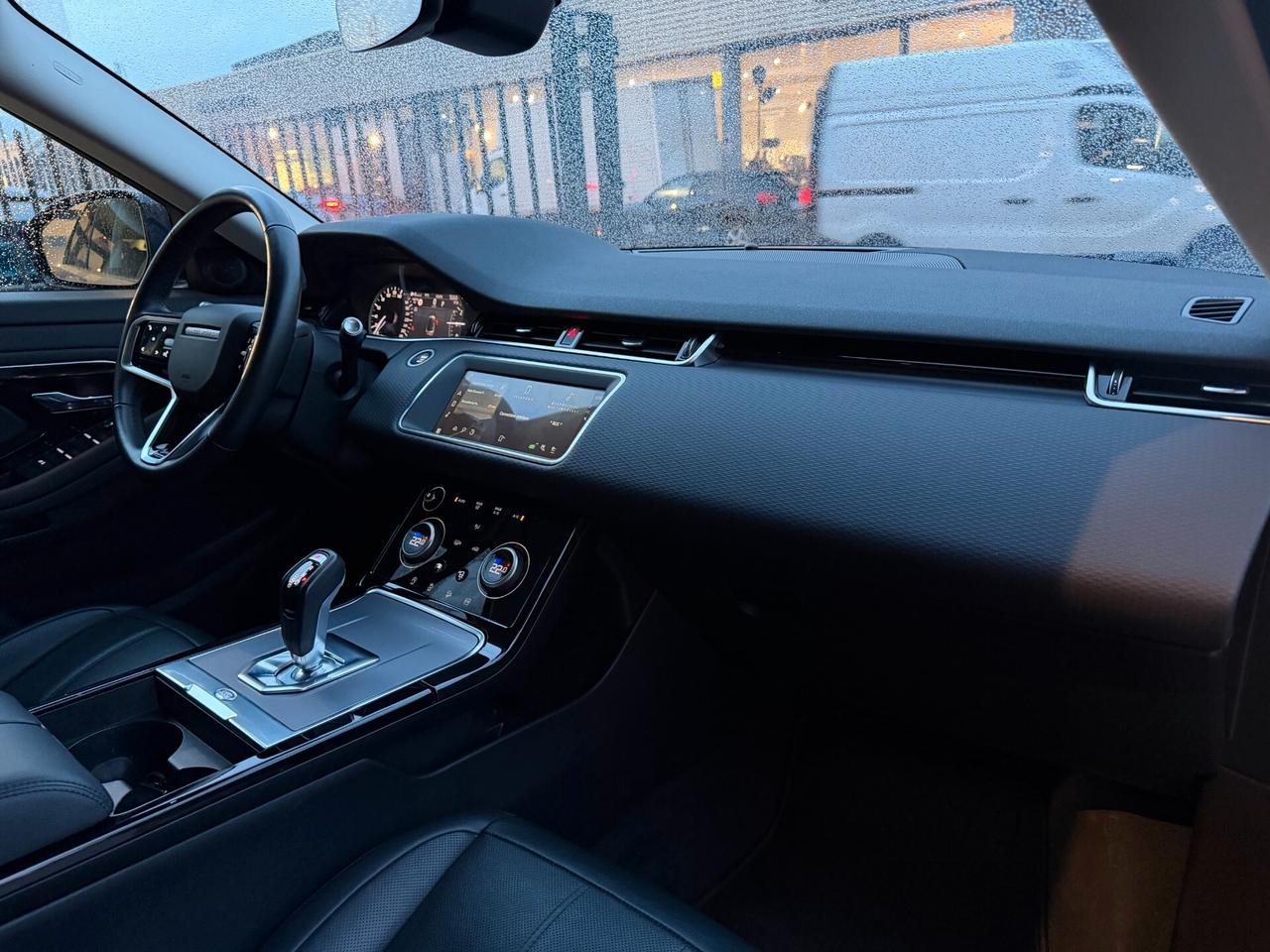 Land Rover Range Evoque 1.5 I3 PHEV 300 CV AWD