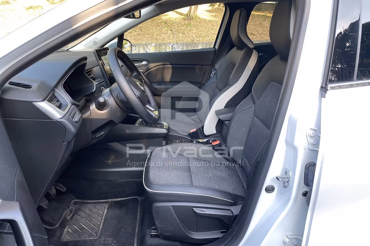 RENAULT Captur Mild Hybrid 140 CV Techno