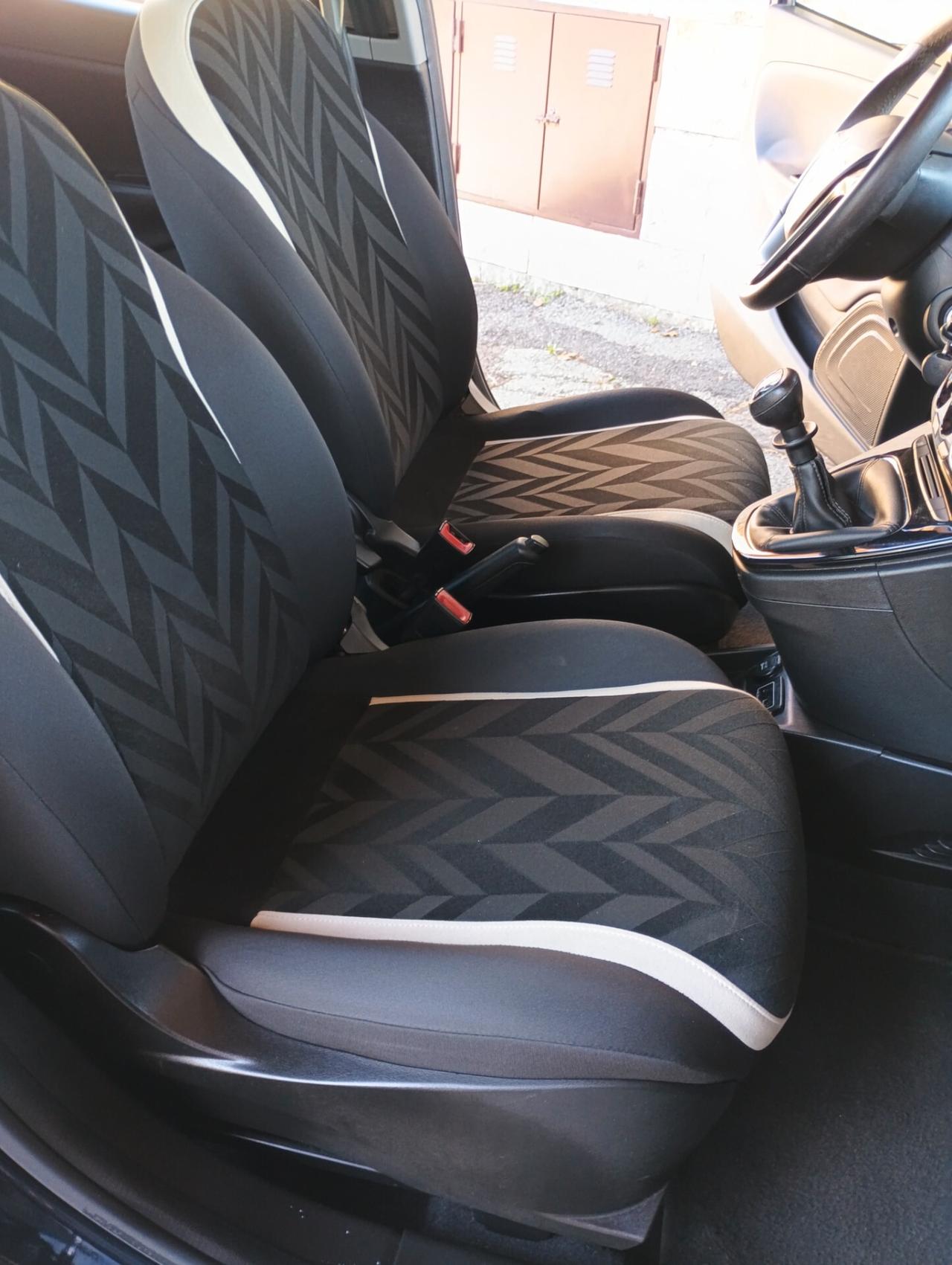Lancia Ypsilon 1.2 69 CV 5 porte Gold km 47000