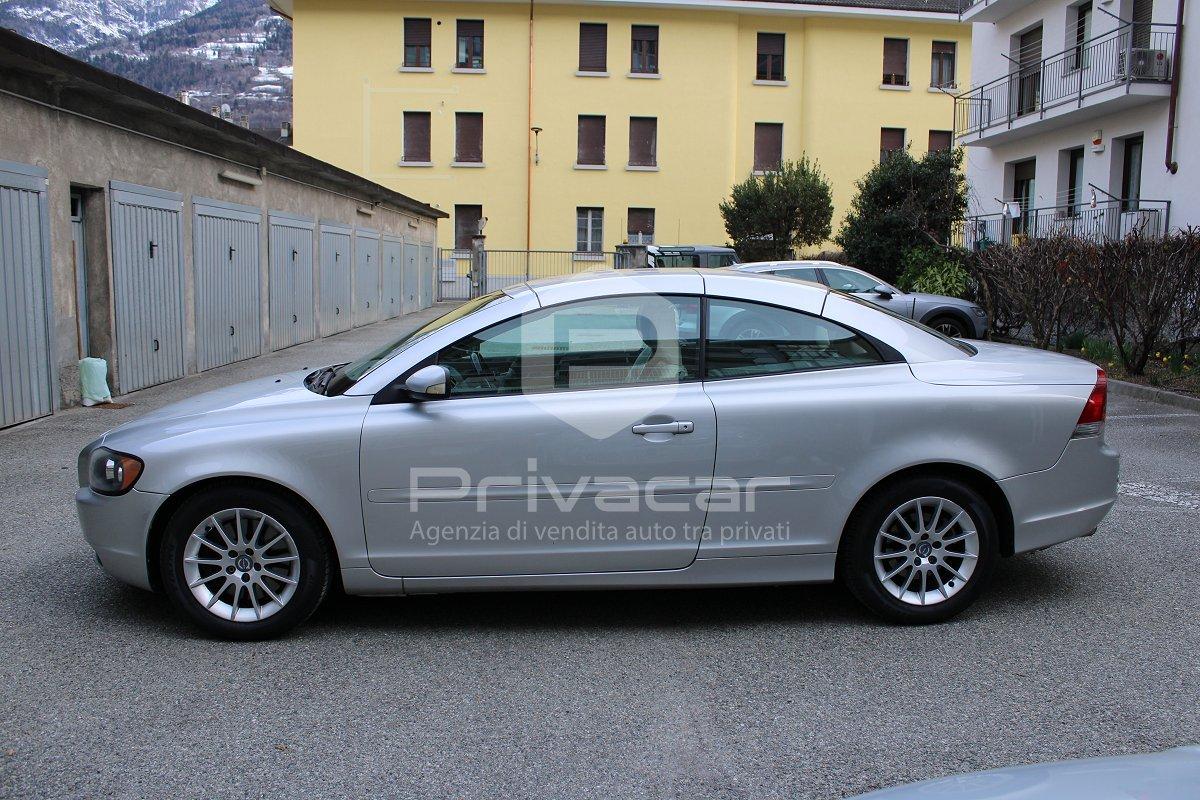 VOLVO C70 2.5 turbo 20V T5 Momentum