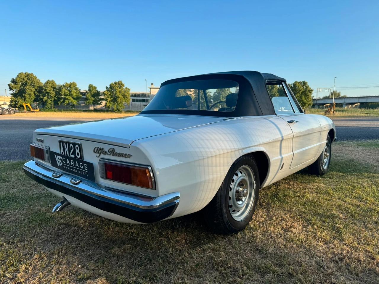 Alfa Romeo Spider 1.3 Junior
