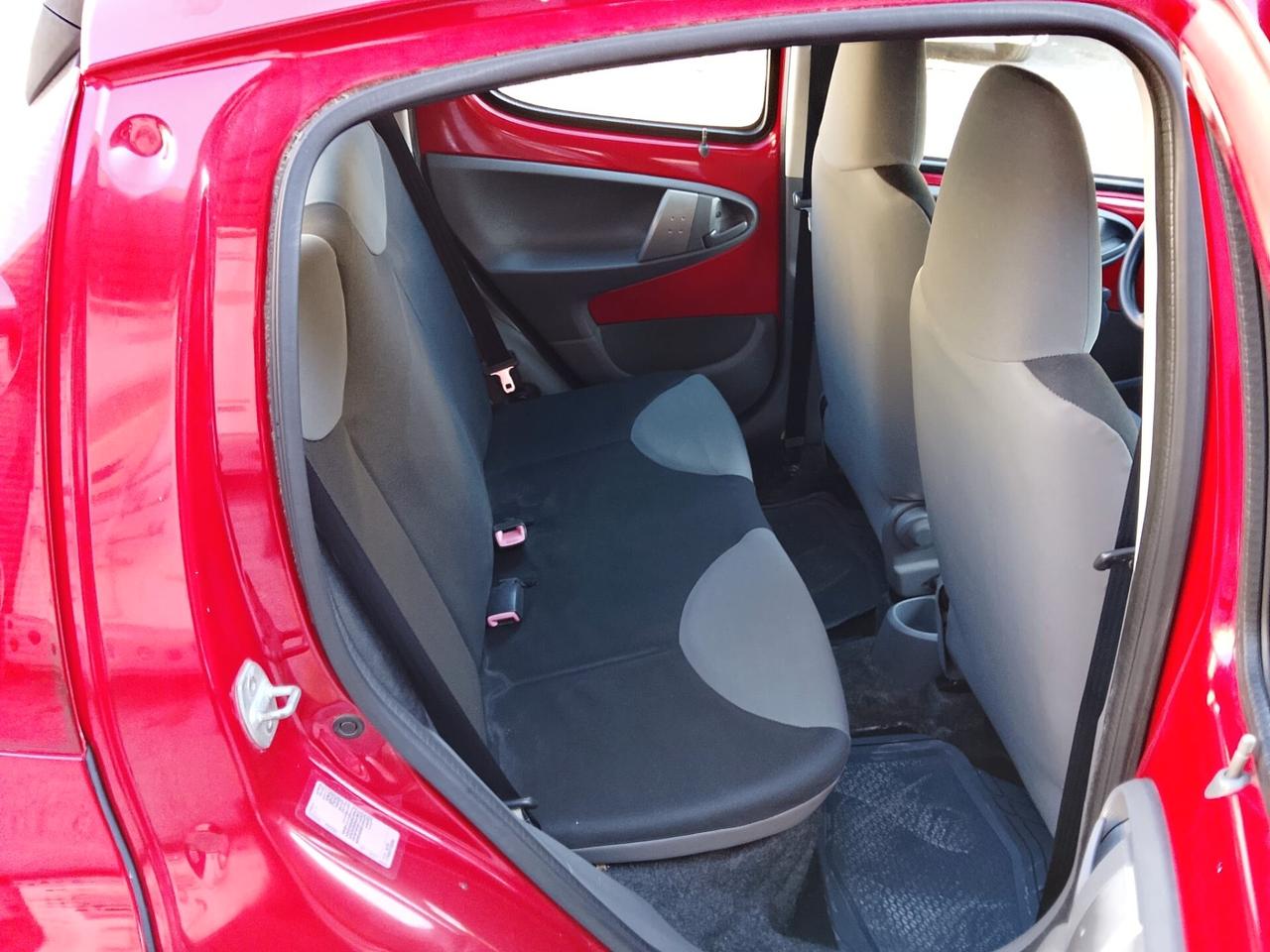 Peugeot 107 1.0 68CV 5p. Desir 71.000km Unico proprietario