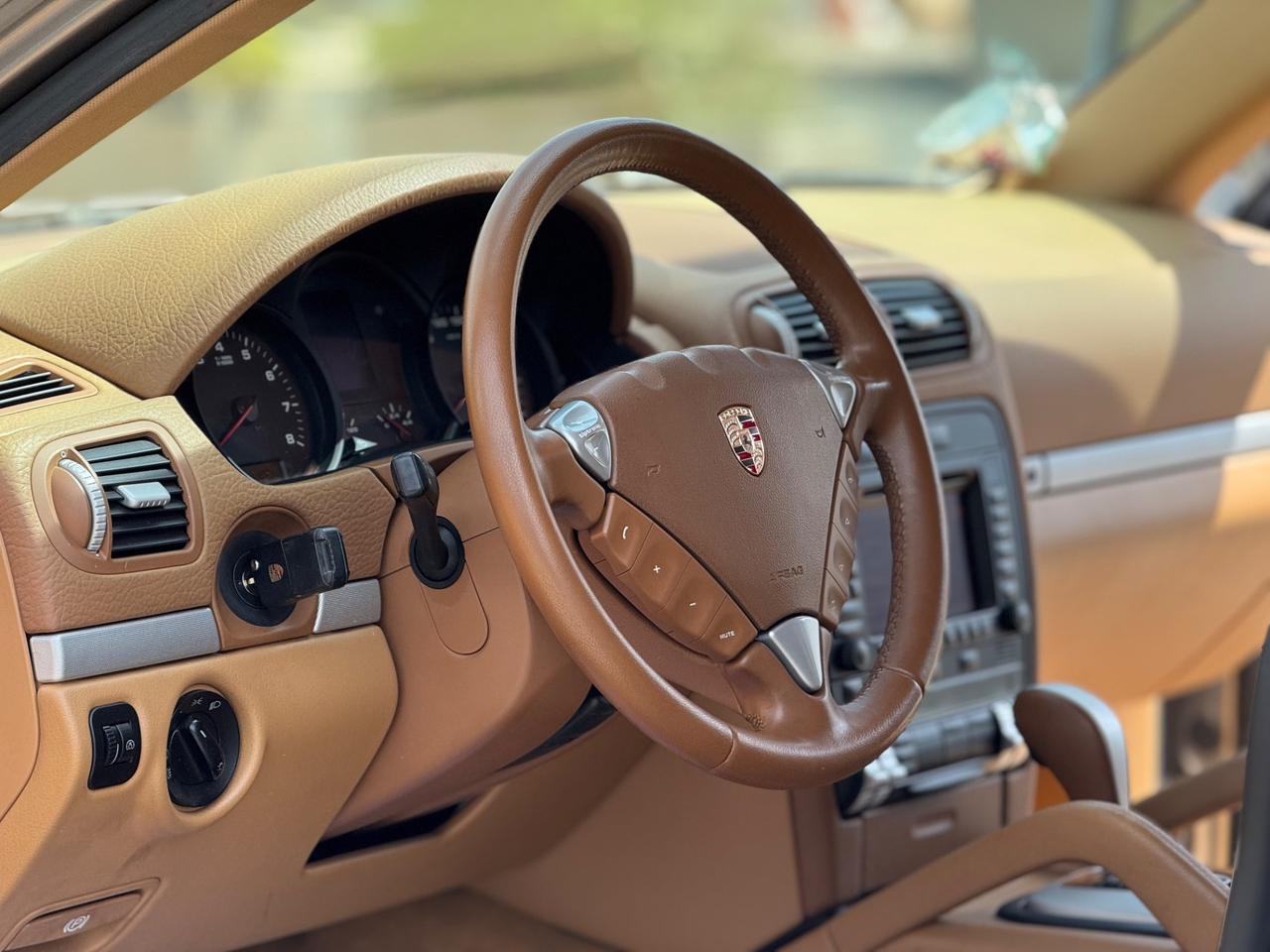 PORSCHE CAYENNE 3.6 BENZINA SOLI 83.000 KM GARANZIA