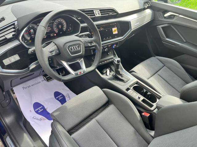 AUDI Q3 SPB 35 TDI S tronic S-Line - Identity Black