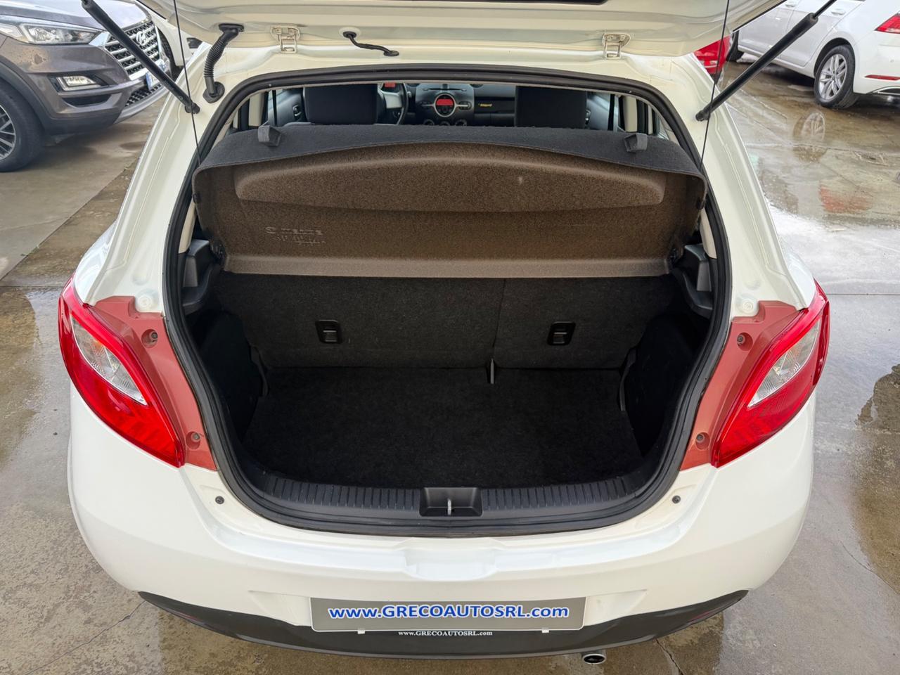 Mazda 2 1.3 86CV Play / 101.000KM