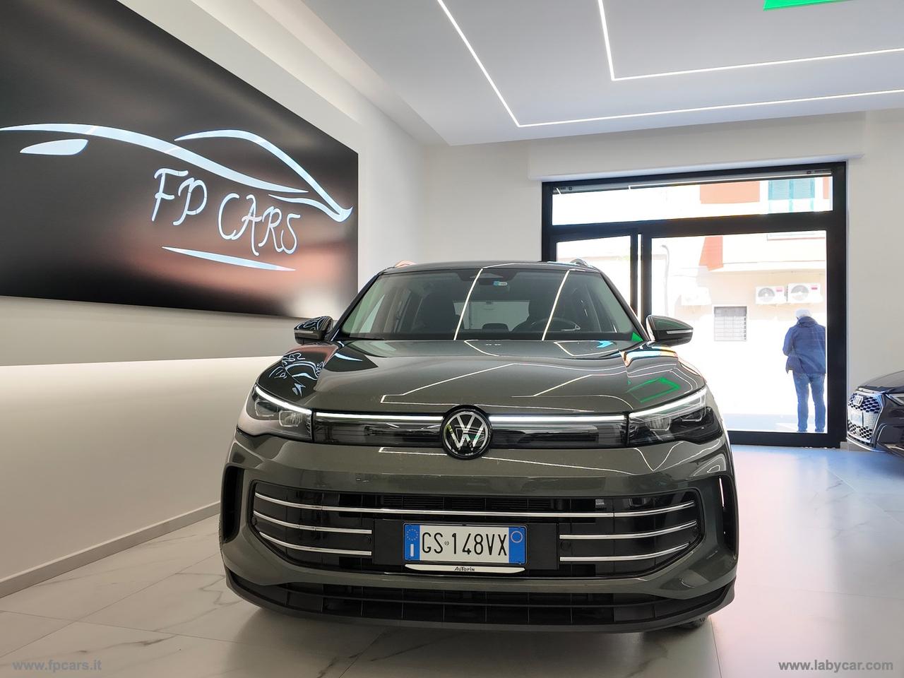 VOLKSWAGEN Tiguan 2.0 TDI 150 CV DSG Elegance