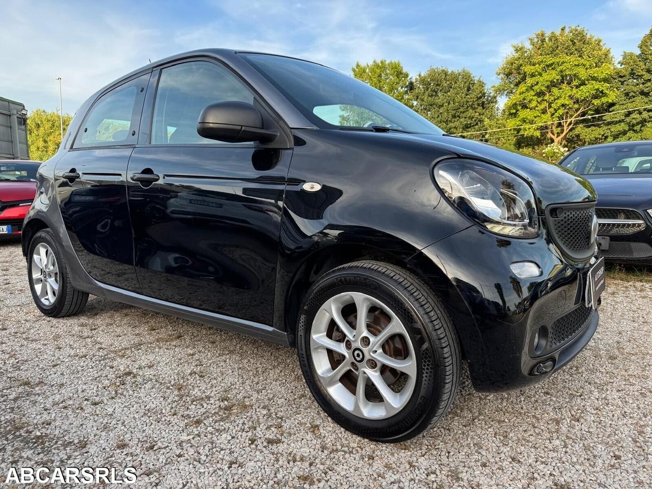 SMART - Forfour - 70 1.0 Youngster - NEOPATENTATI - FINANZIABILE - PERMUTE