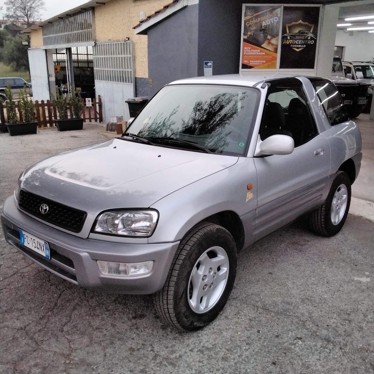 Toyota RAV 4 2.0i 16V cat 3 porte Fun