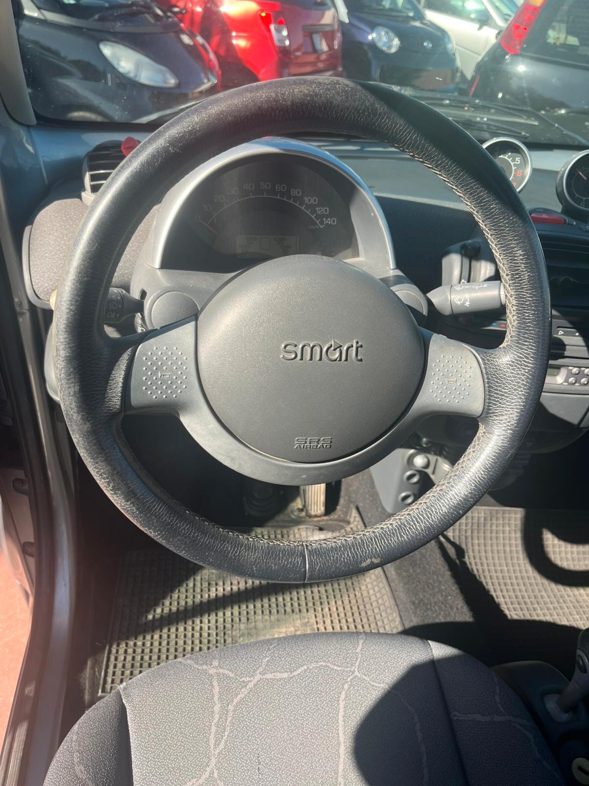 Smart ForTwo 700 coupé pure (45 kW)