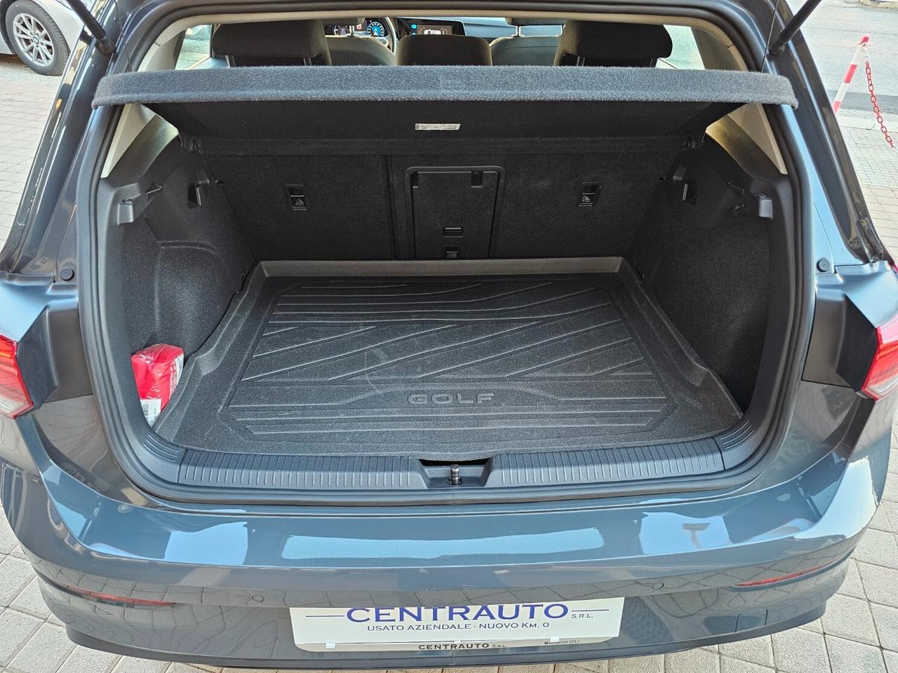 Volkswagen Golf 2.0 TDI 115 CV SCR Life