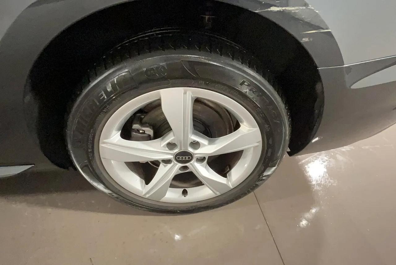 Audi A4 30 TDI/136 CV S tronic Business Advanced