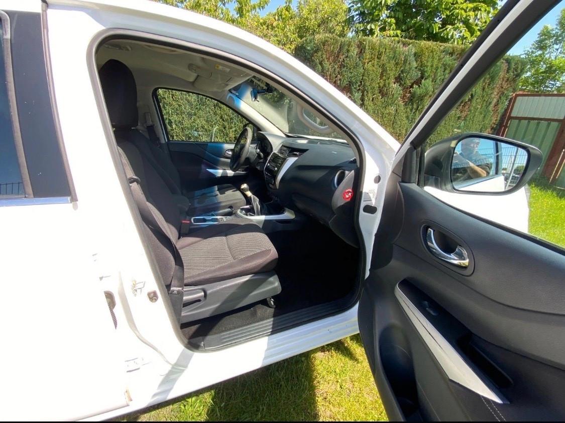 Nissan Navara 2.3 dCi 190 CV 4WD Double Cab N-Connecta