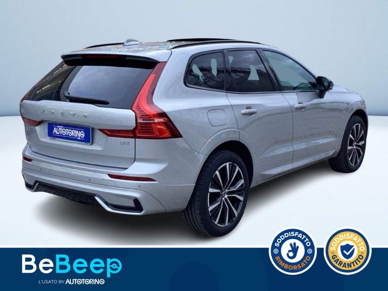 Volvo XC60 2.0 B4 PLUS DARK AUTO