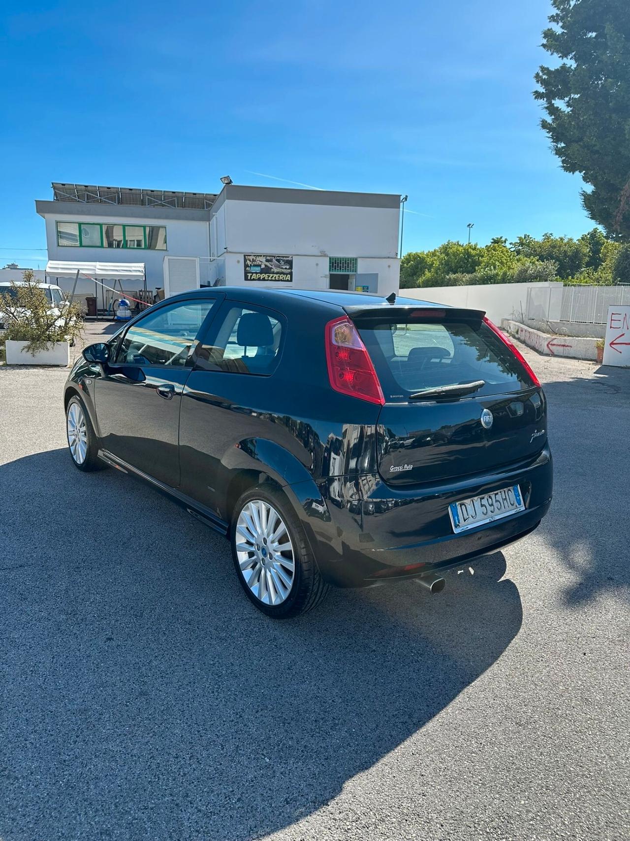 Fiat Grande Punto 1.3 MJT 90 CV 3 porte Emotion