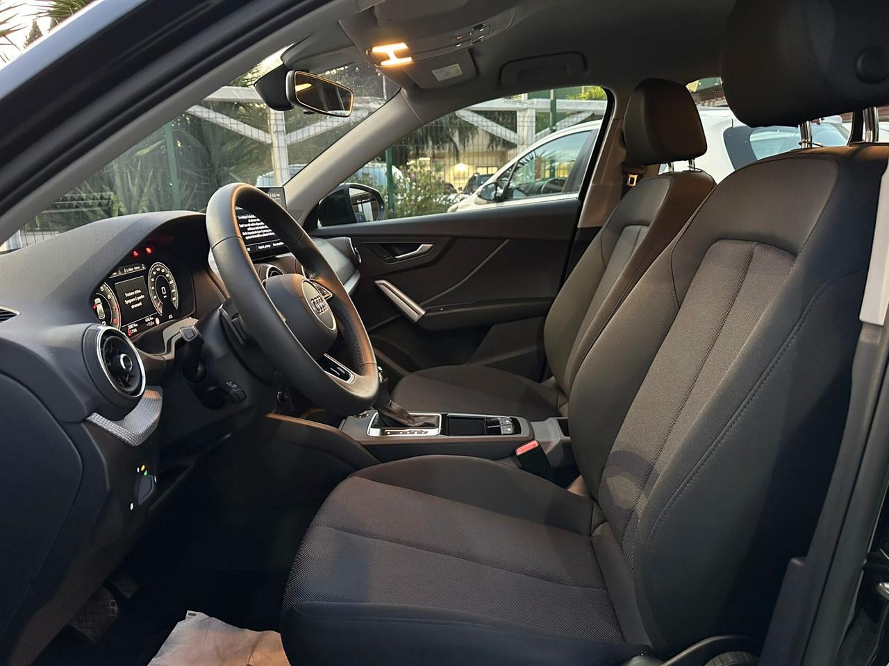 Audi Q2 35 TFSI S tronic Business