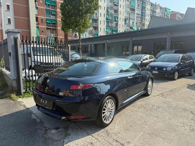 ALFA ROMEO GT 2.0 JTS 16V Progression