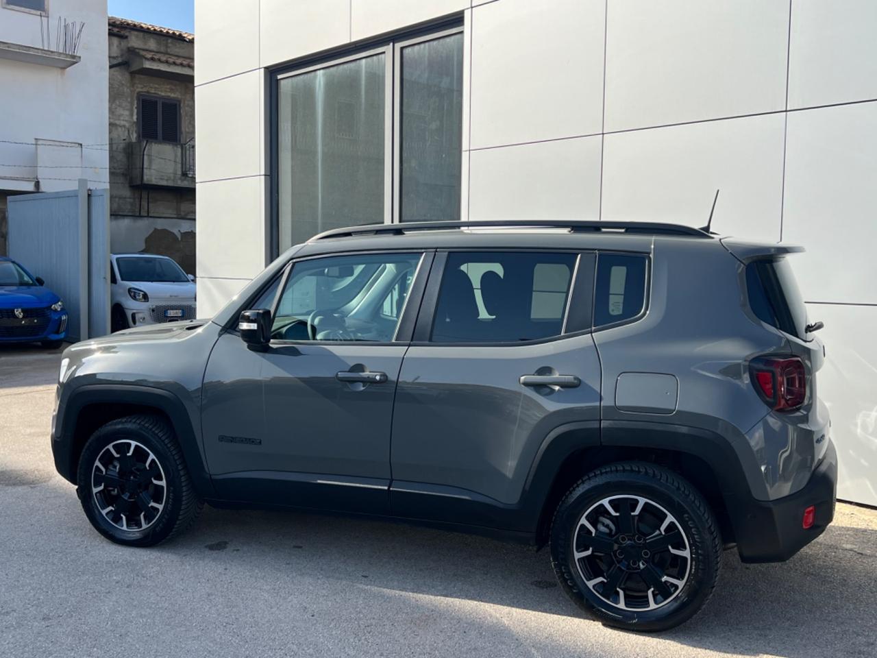 Jeep Renegade 1.3 t4 phev Upland Cross 4xe 240cv - SCONTO €14.450