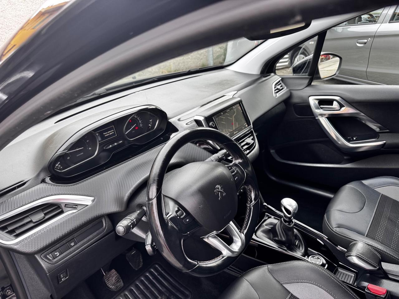 Peugeot 2008 BlueHDi 100 neopatentati euro 6b