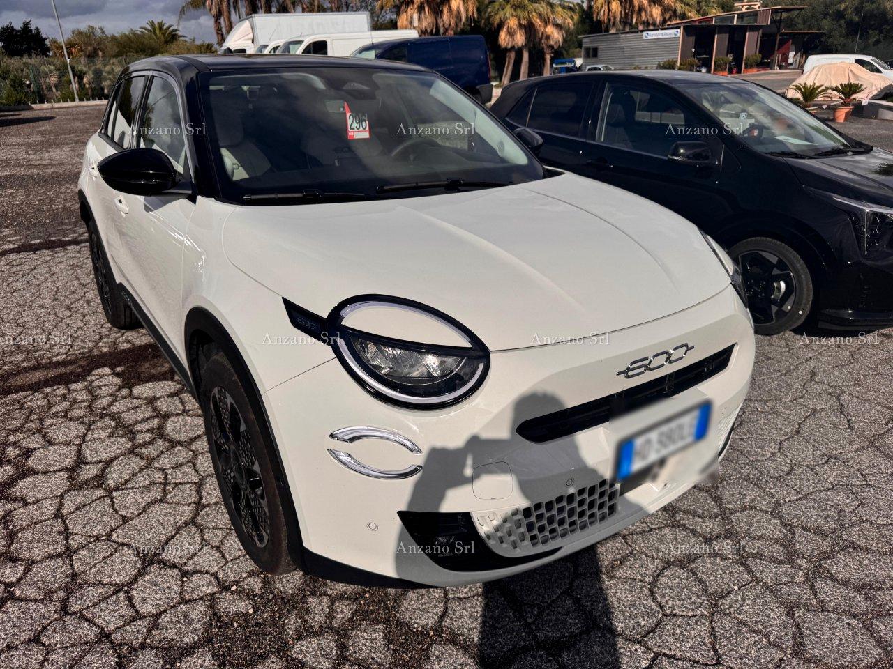 Fiat 600 1.2 hybrid La Prima 145cv auto