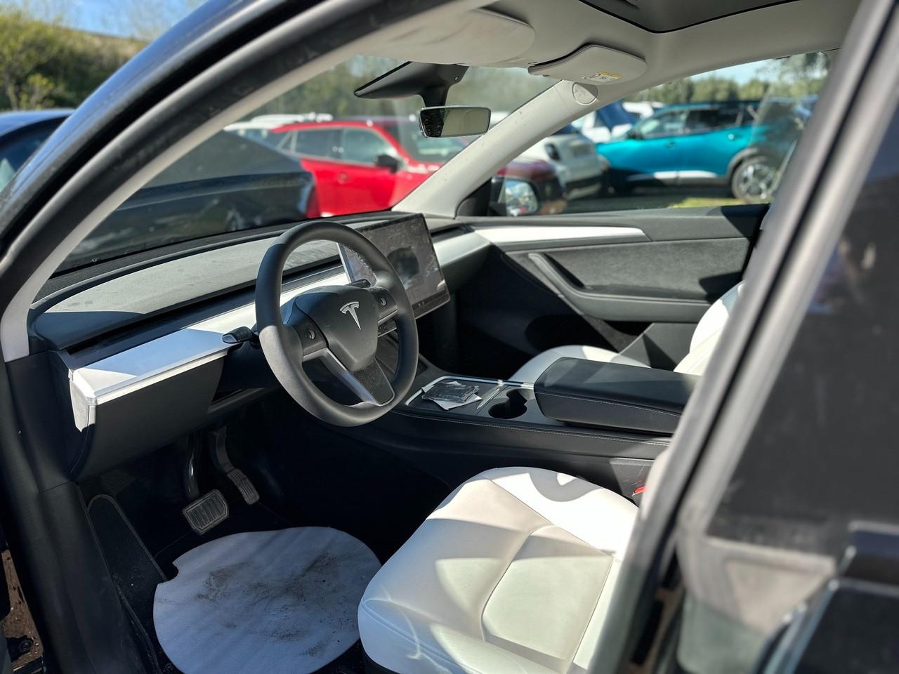 TESLA Model Y 2021 - Model Y Single Motor rwd