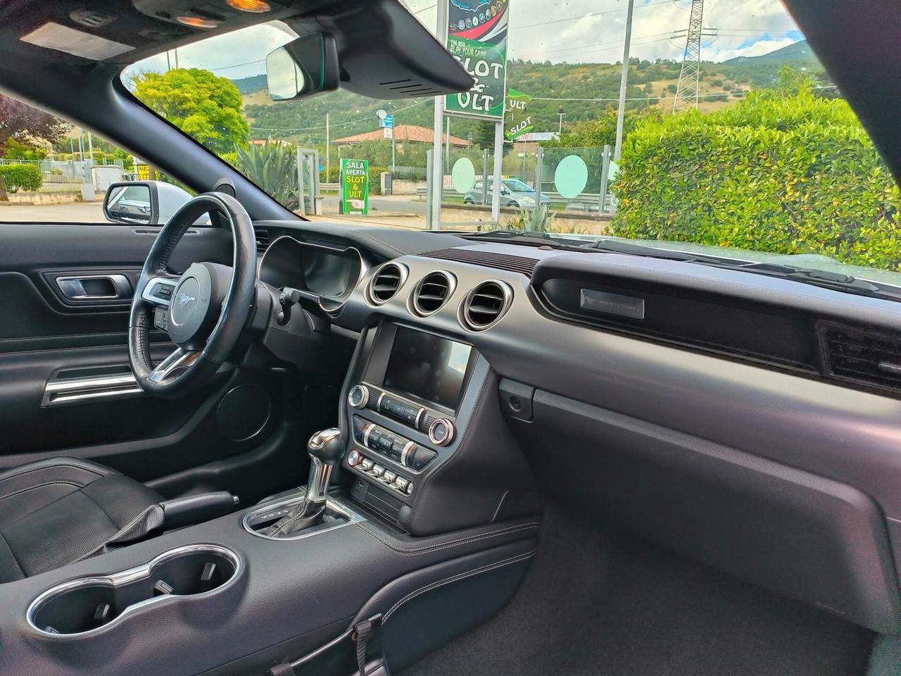 Ford Mustang 2.3 Ecoboost Premium 314 CV Autom. Shelby pack