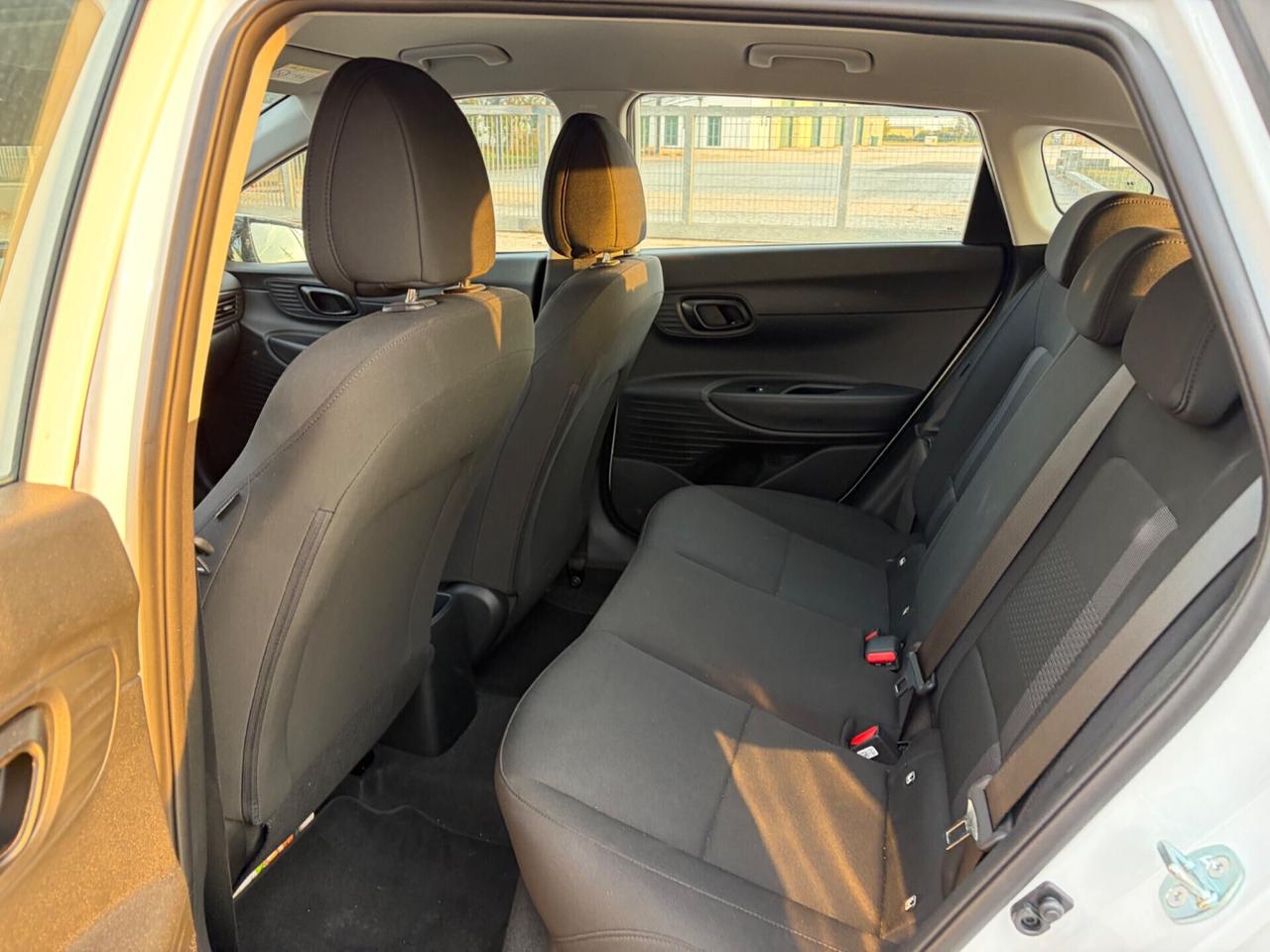 Hyundai i20 2025 14.000km leggermente Sinistrata