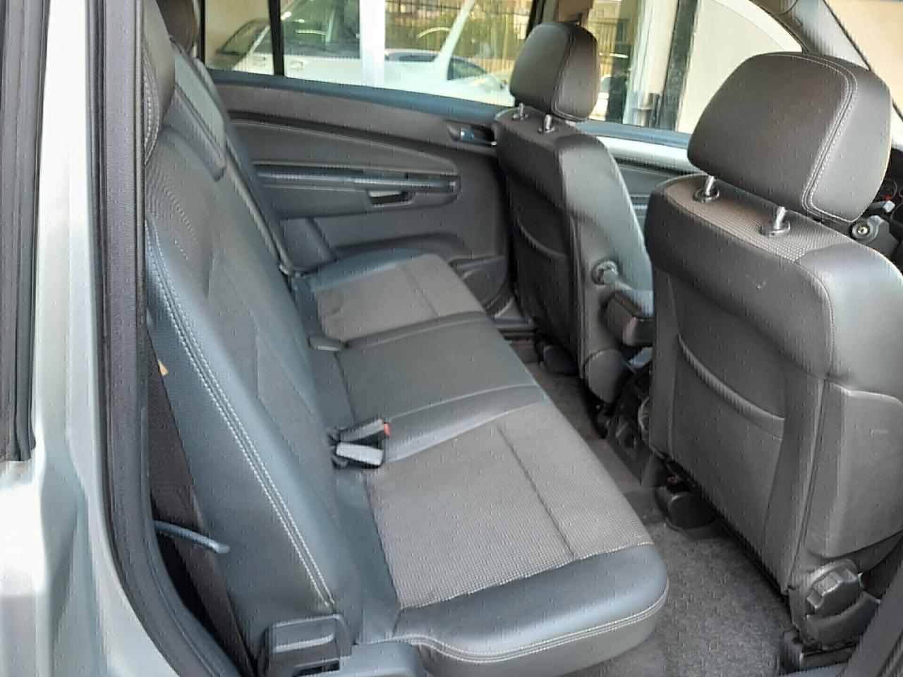 Opel Zafira 1.6 16V ecoM 94CV Cosmo