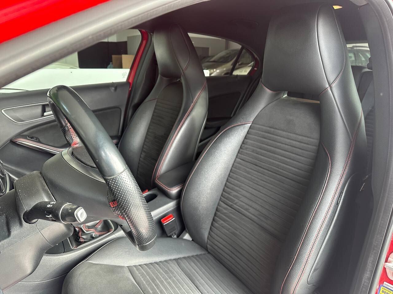 Mercedes Benz A180d - Premium - Unico Proprietario