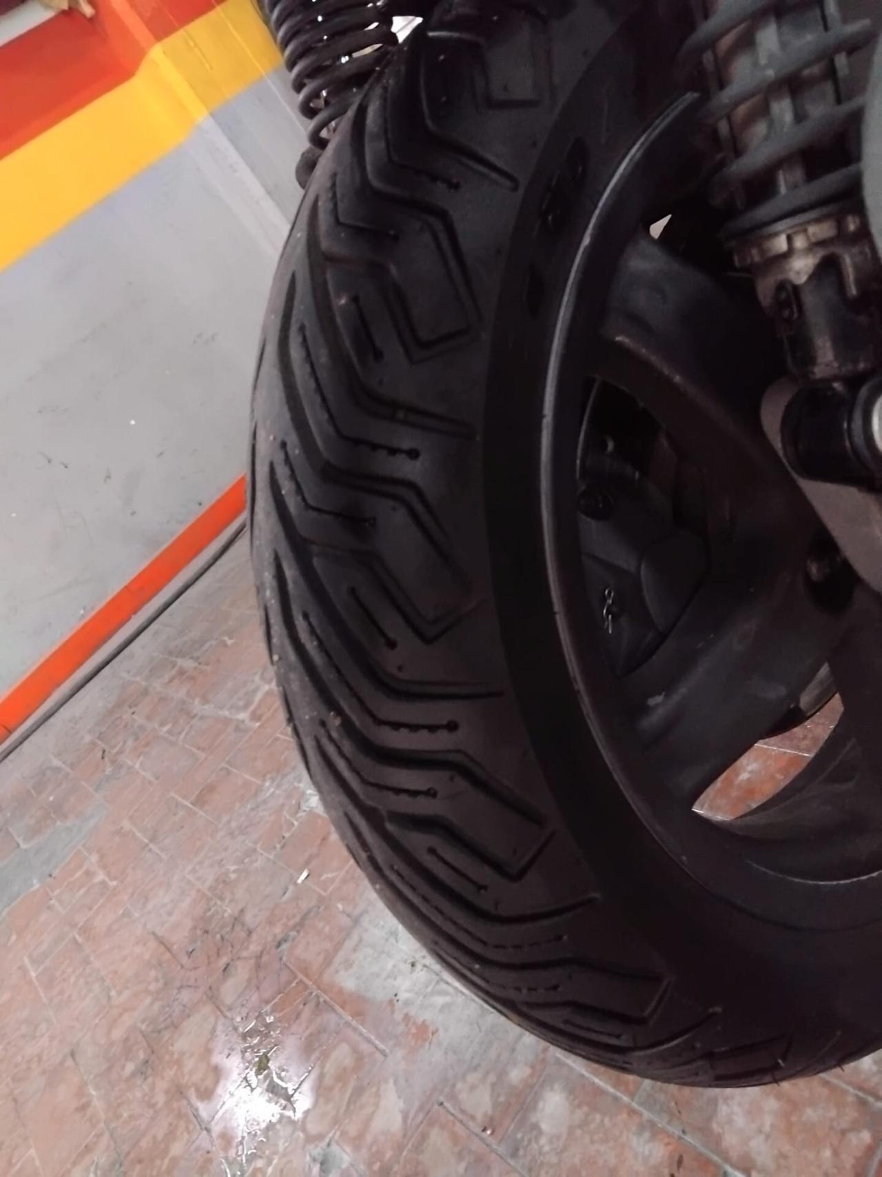 APRILIA SCARABEO 250 GOMMATO E REVISIONATO