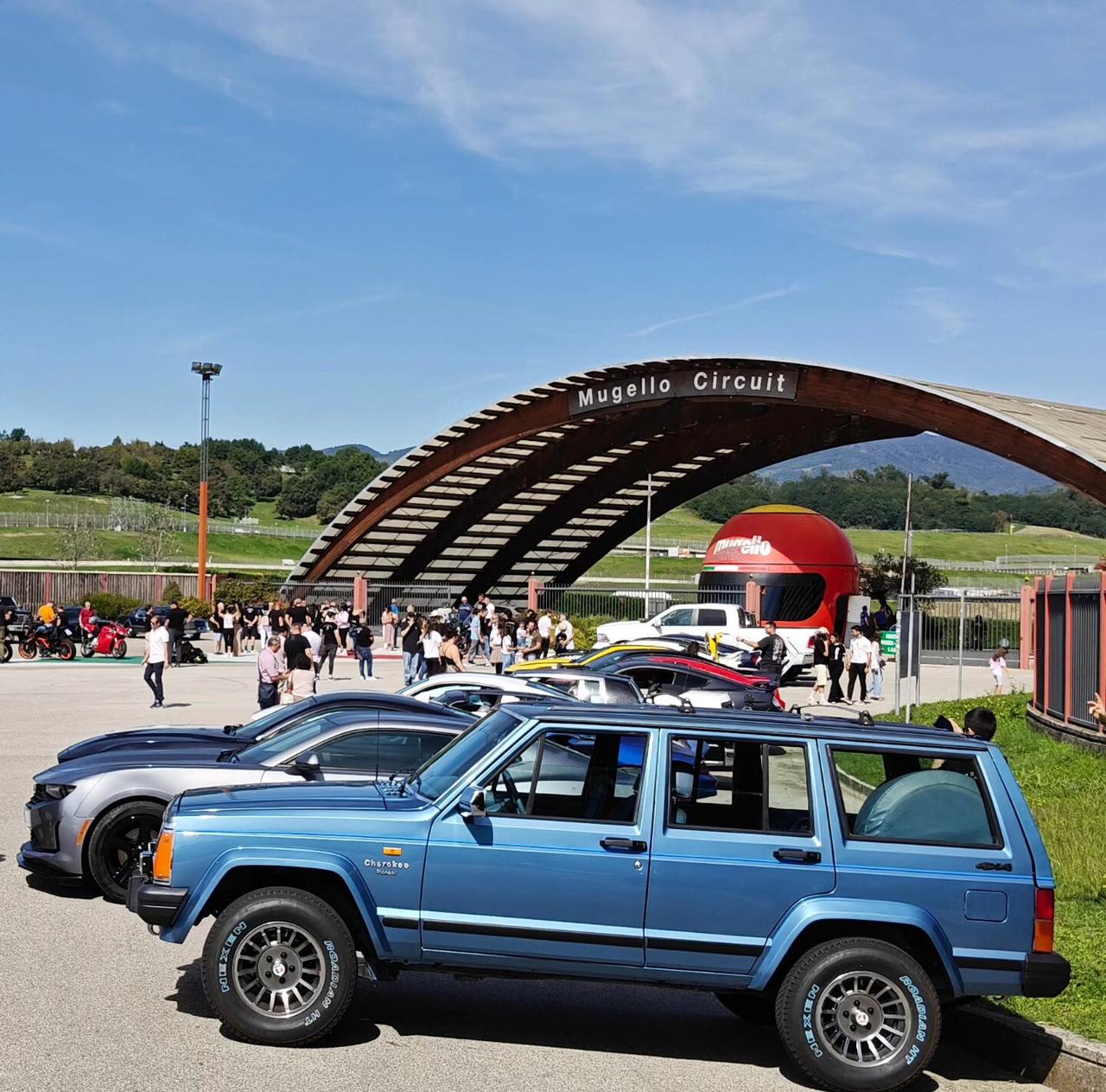 Jeep Cherokee Pioneer 2.5 Benzina