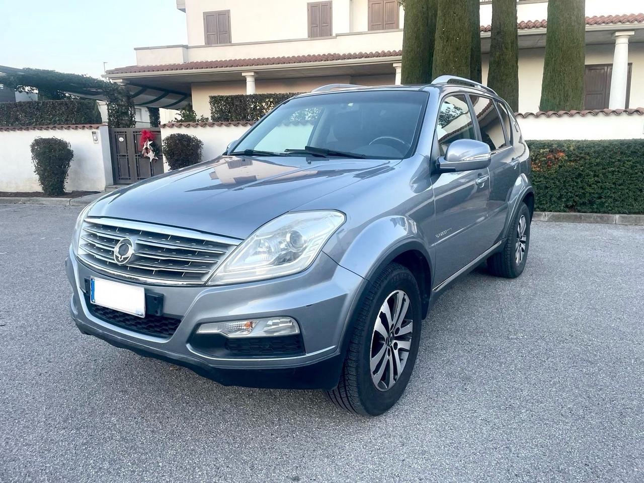 Ssangyong Rexton W 2.0 Xdi 4x4 2013