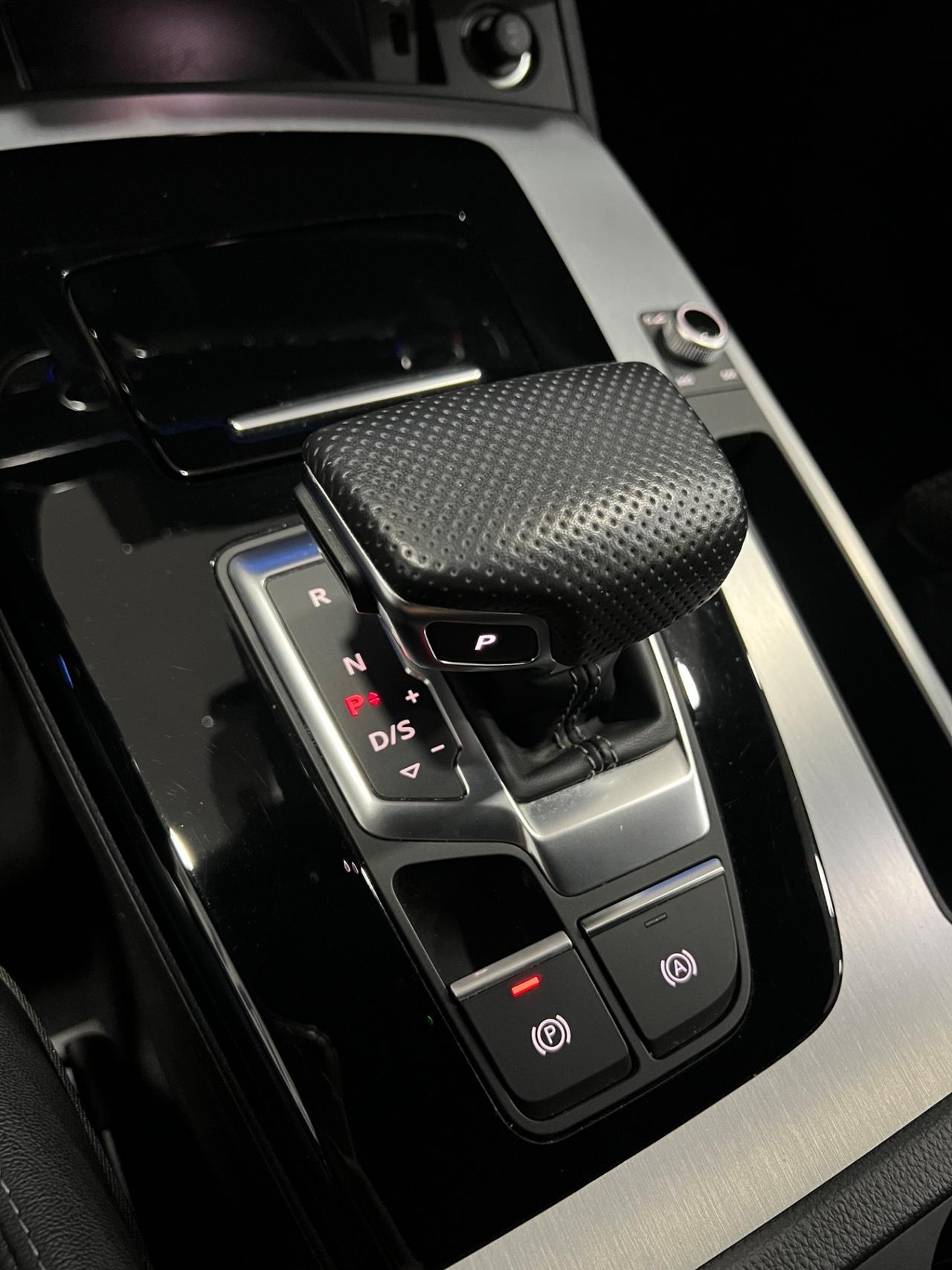 Audi Q5 SPB 40 2.0 TDI mhev STronic SLine Edition Quattro 204 cv