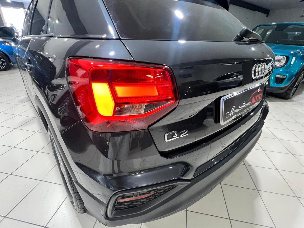Audi Q2 30 TDI Business