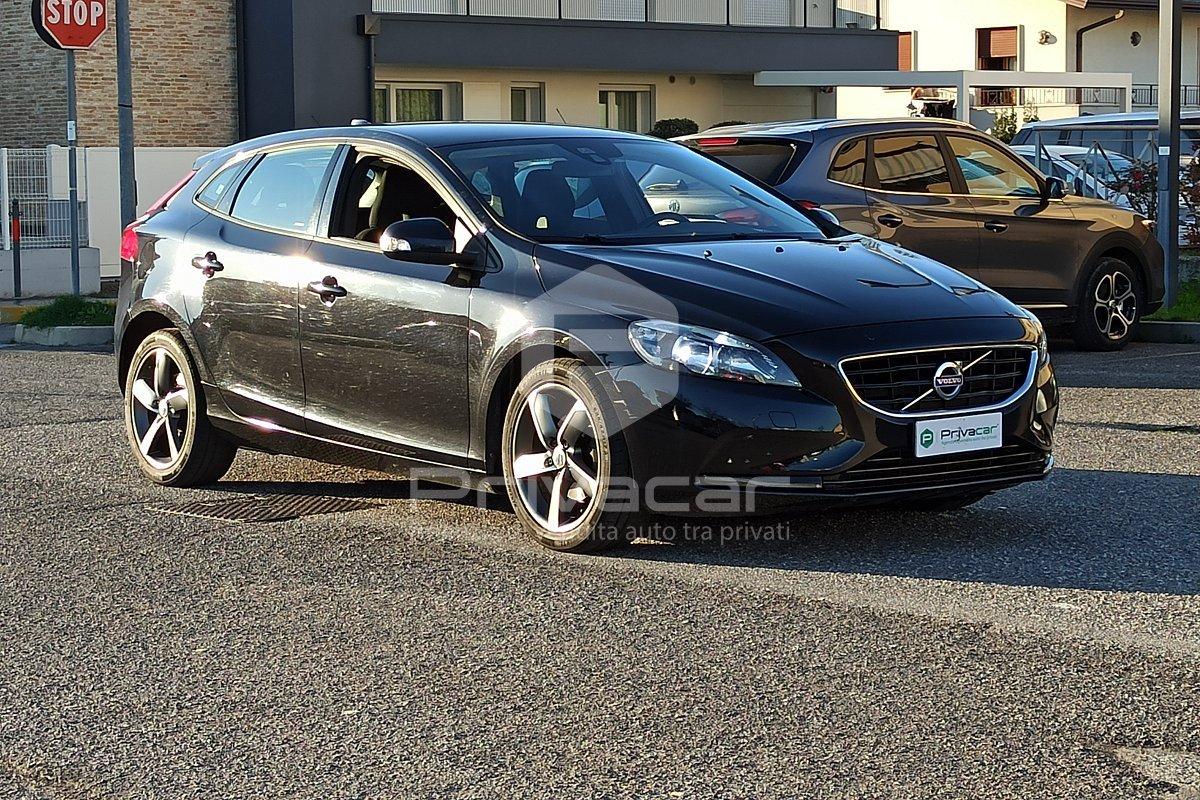 VOLVO V40 D2 1.6 Business