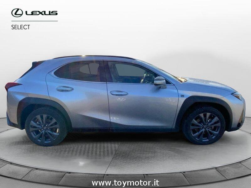 Lexus UX Hybrid Design
