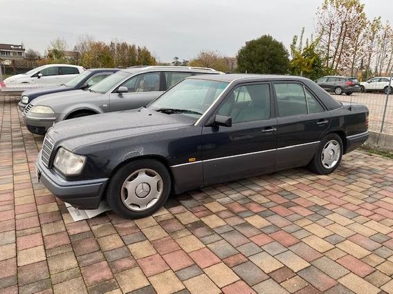 MERCEDES E 250 D 20 V