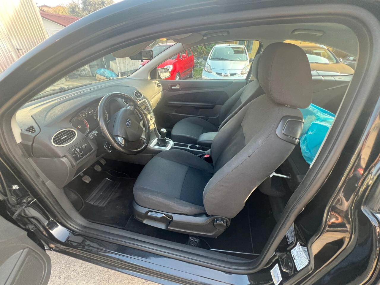 Ford Focus C-Max 1.8 TDCi (115CV) Coupé