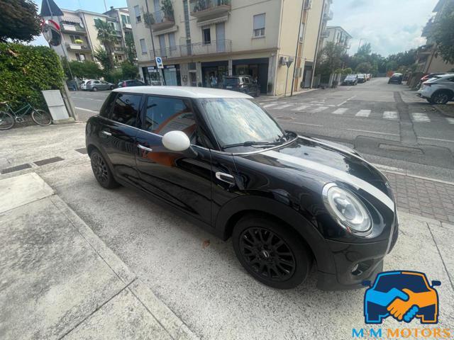 MINI Cooper 1.5 + garanzia