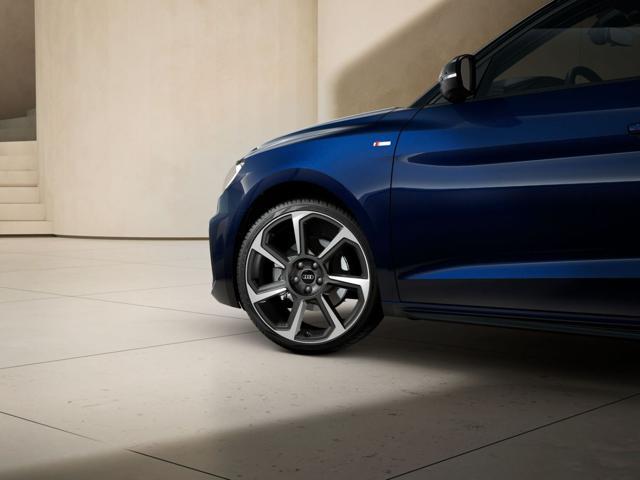 AUDI A1 SPB 30 TFSI Identity Black